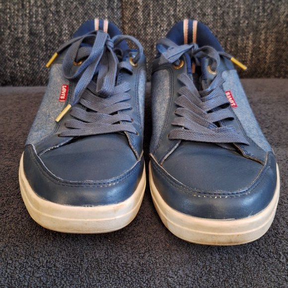 Levi's Men's Sneakers Size 12 - Picture 1 of 6